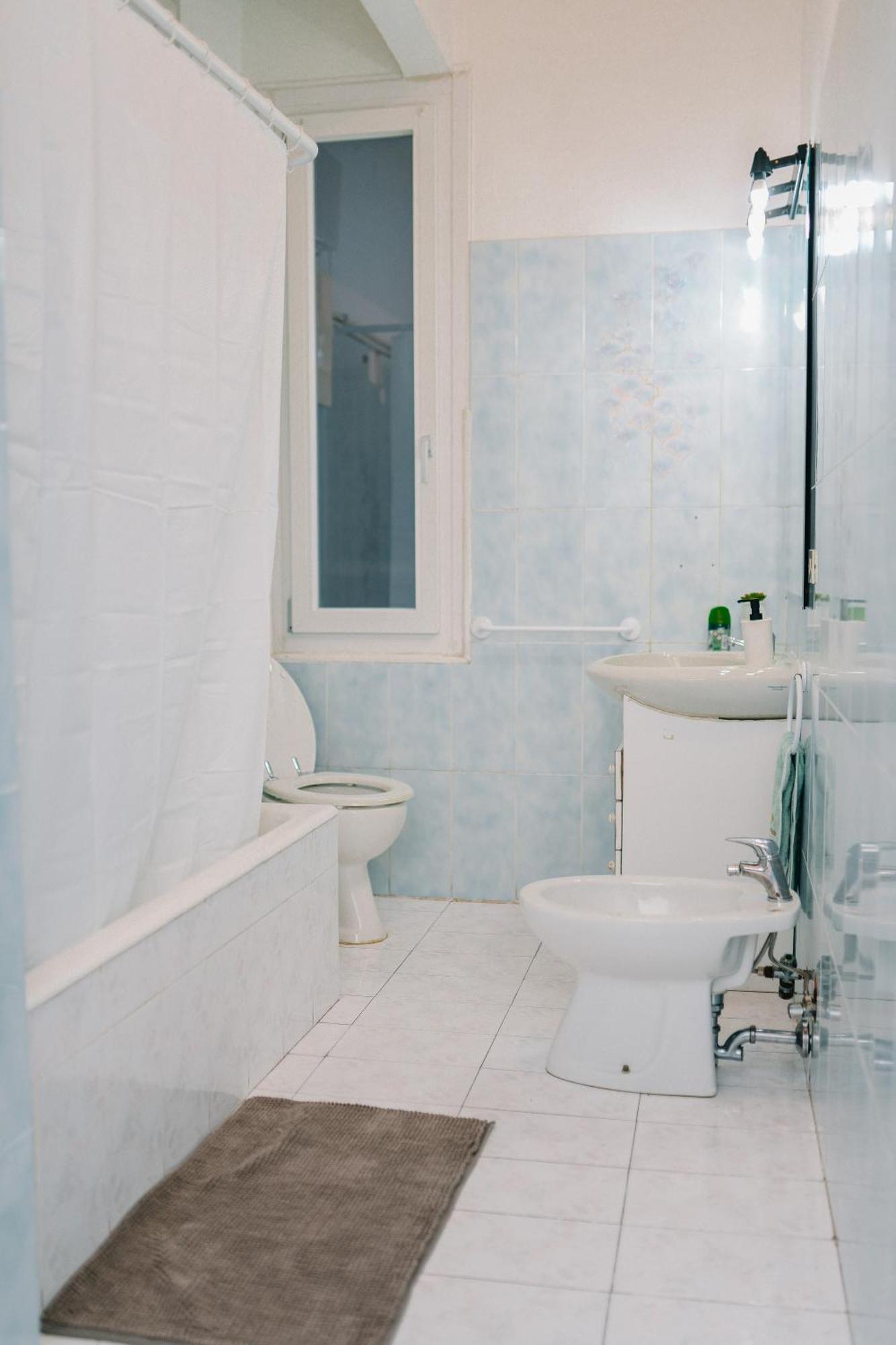 Stylish House In The Heart Of Genoa Apartment Екстериор снимка